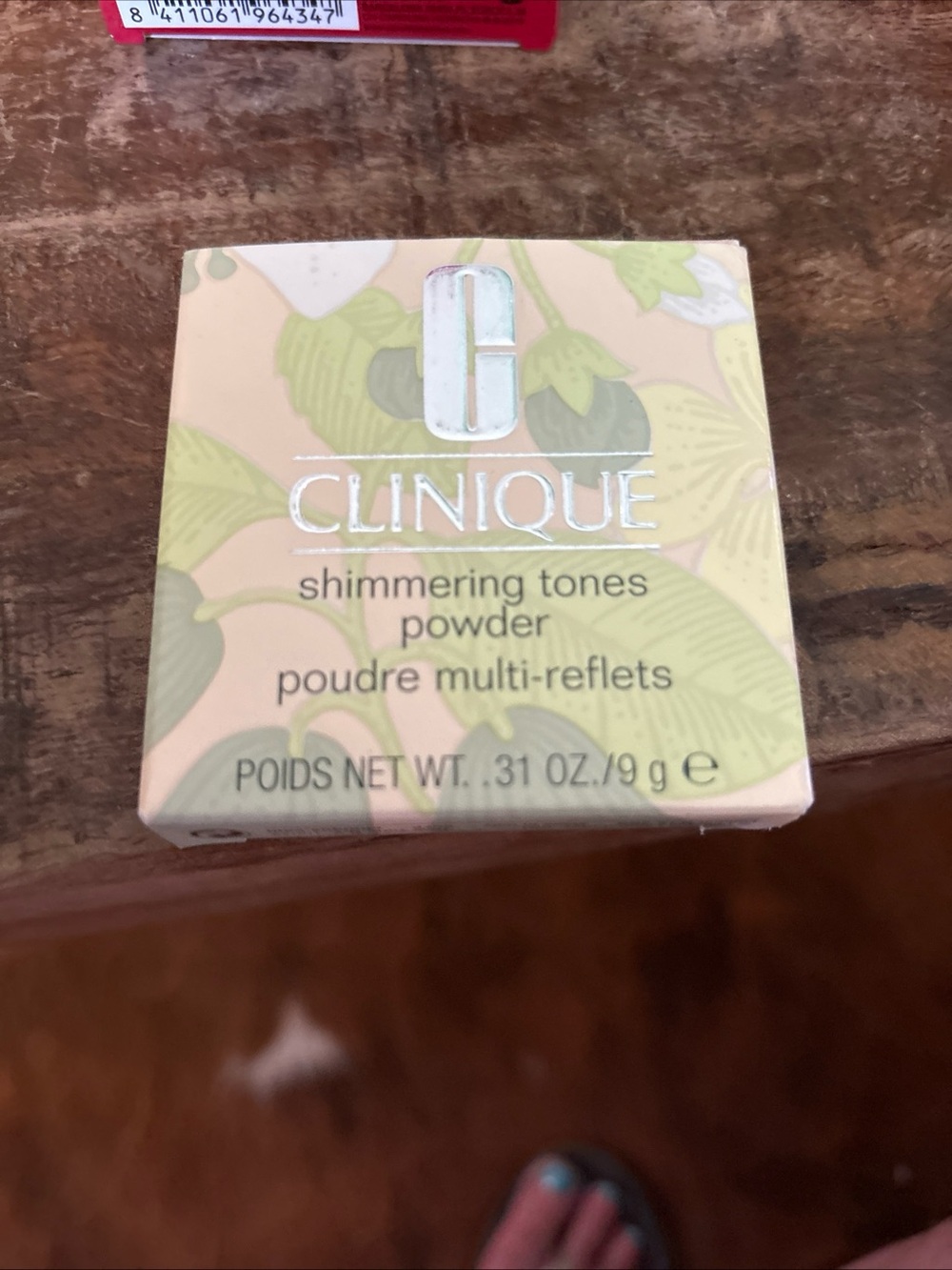 Clinique Shimmering Tones Powder - Light Peach & Green Accents